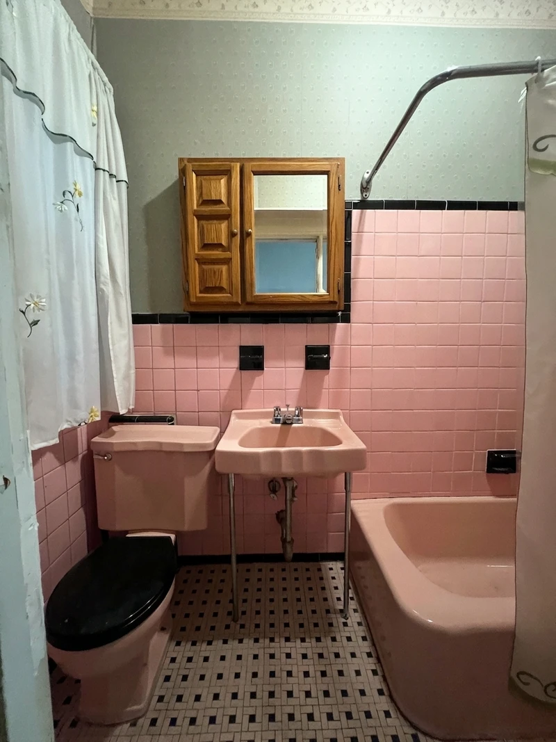 a room in Greenpoint photo 5