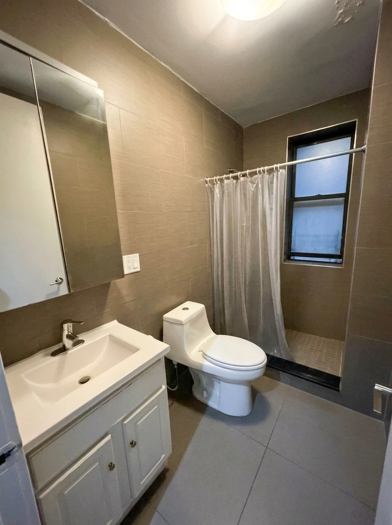 a room in Sugar Hill photo 5