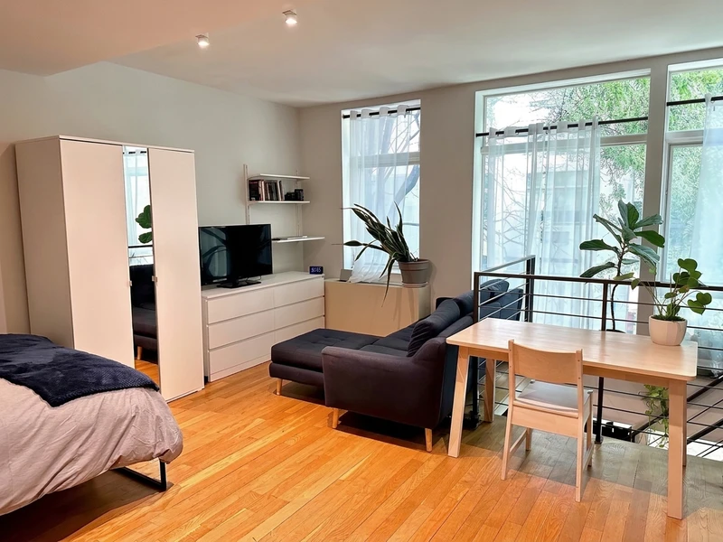 1 bedroom in Bushwick photo 2