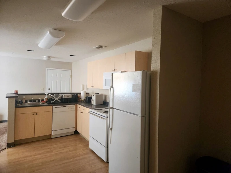 private room in Mt Auburn photo 5