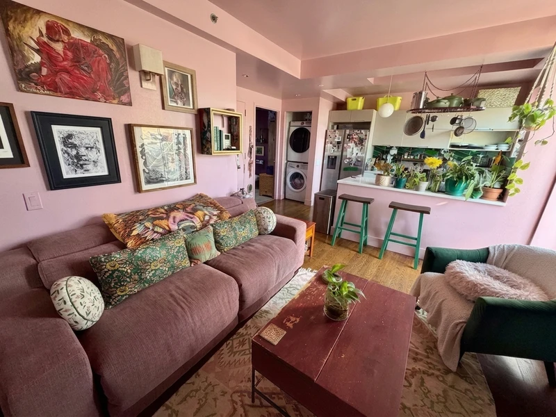 1 bedroom in East Harlem photo 12