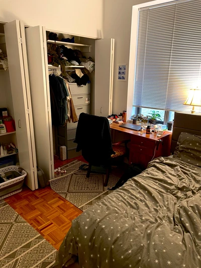 a room in Financial District