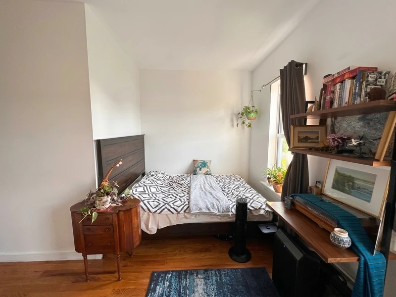 private room in Bushwick photo 3