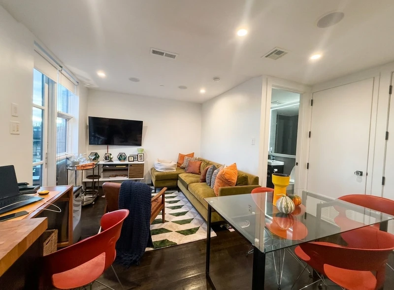 1 bedroom in Greenpoint photo 4