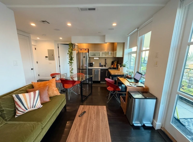 1 bedroom in Greenpoint photo 5