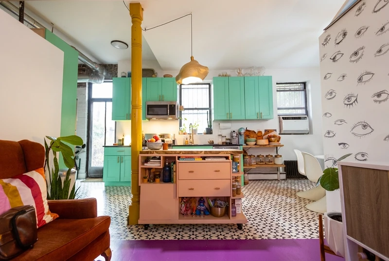 2 bedroom in Red Hook photo 5