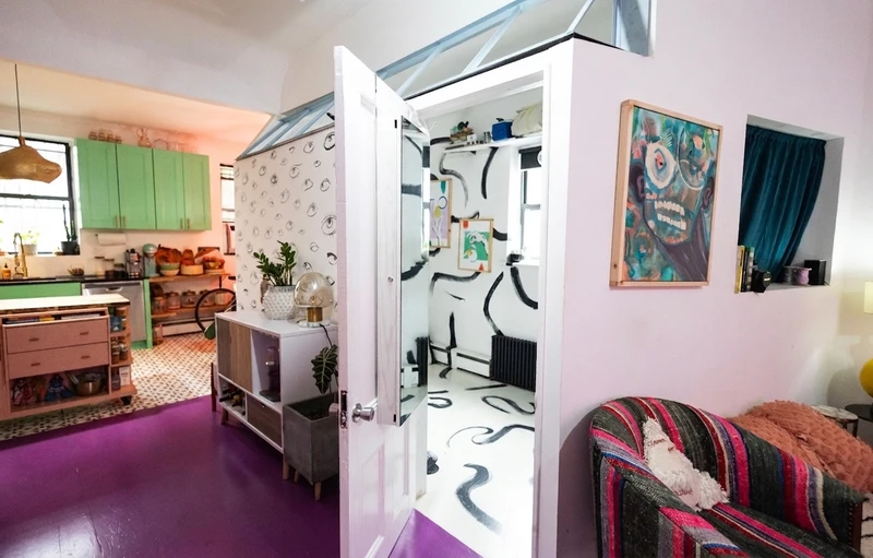2 bedroom in Red Hook photo 11