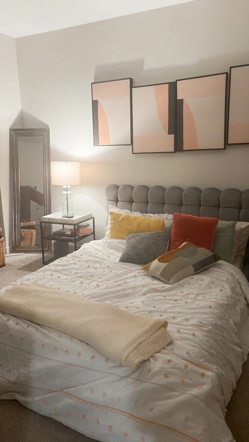 1 bedroom in Downtown Oakland photo 3