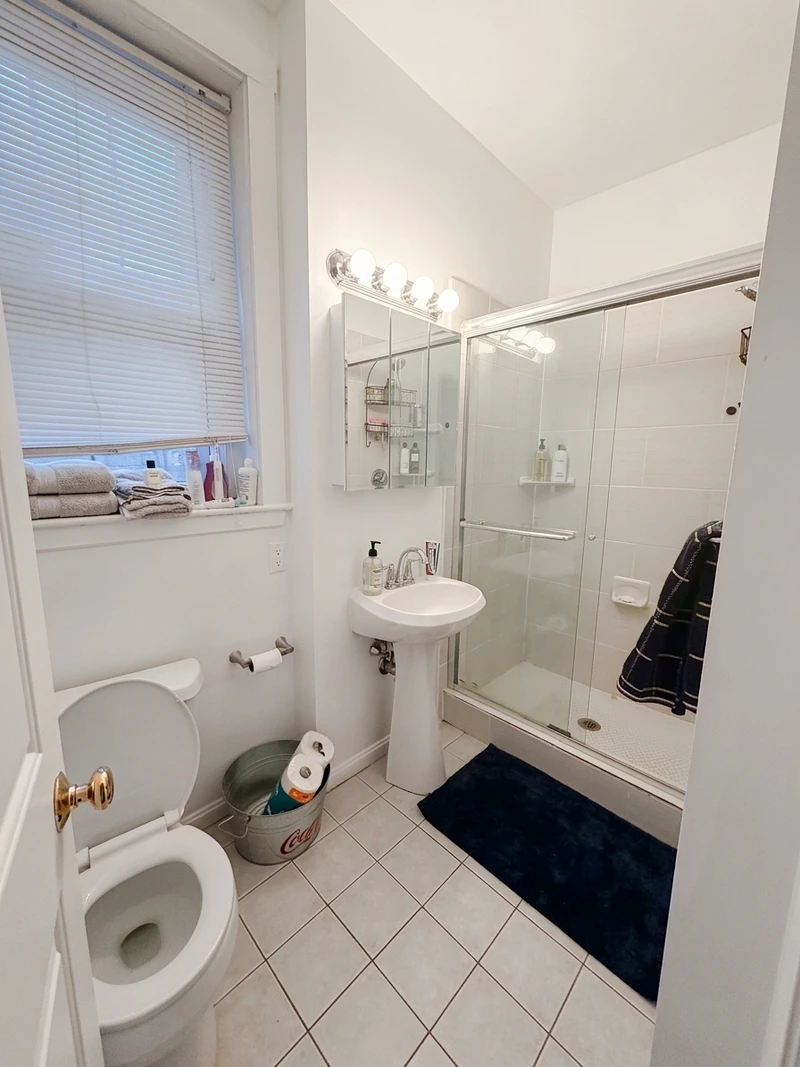 private room in North Brookline photo 5