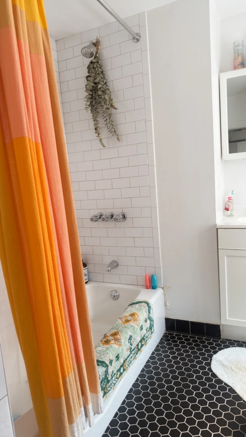 1 bedroom in Greenpoint photo 5