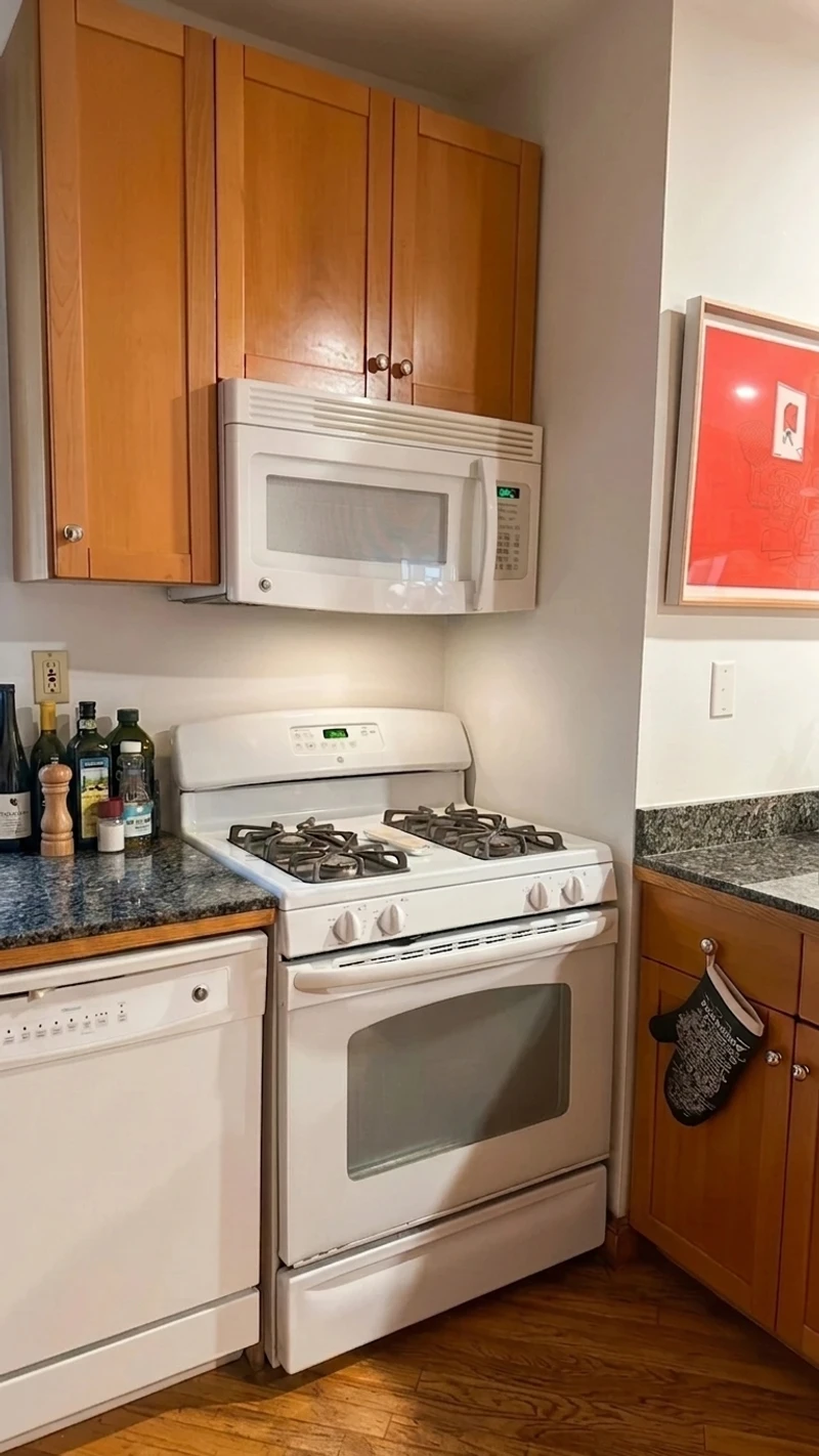 1 bedroom in Downtown Jersey City photo 5