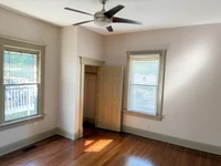 3+ bedroom in West End photo 7