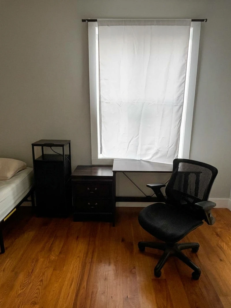 private room in Ocean Hill photo 4