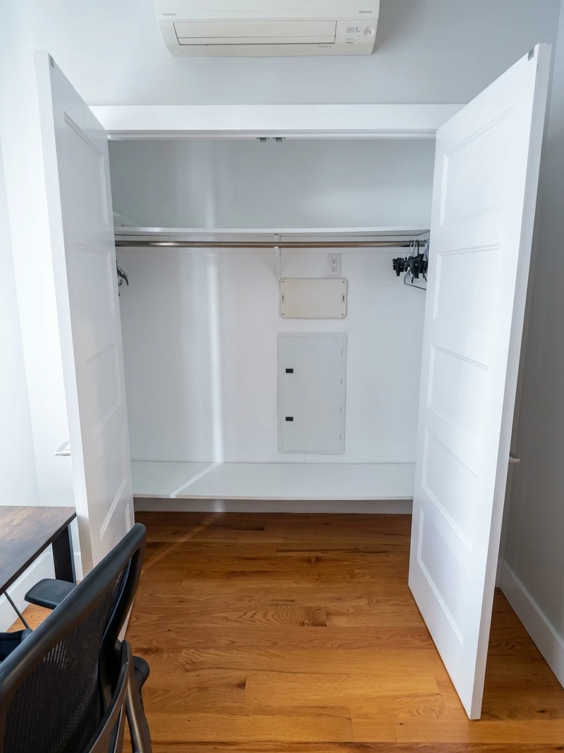 private room in Ocean Hill photo 3