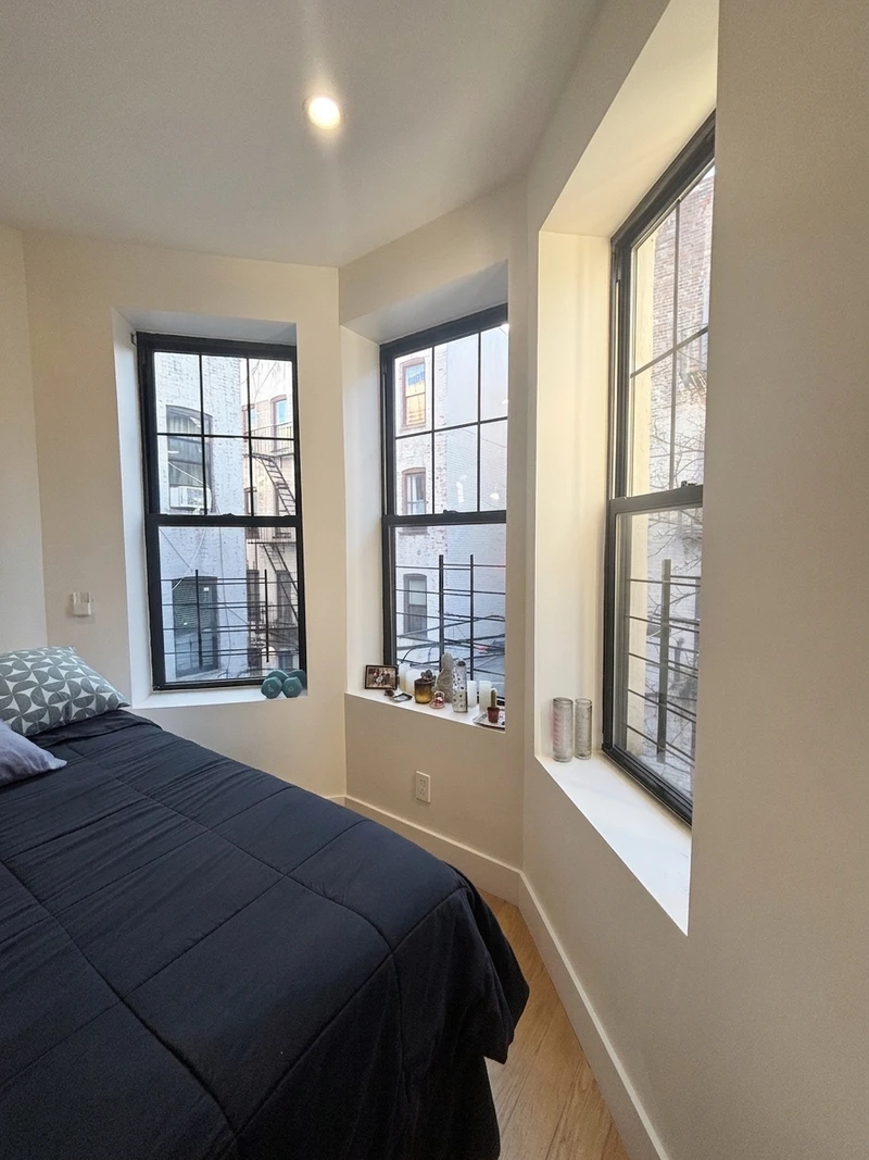 1 bedroom in Crown Heights photo 7