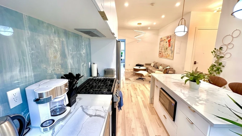 1 bedroom in Stuyvesant Heights photo 4