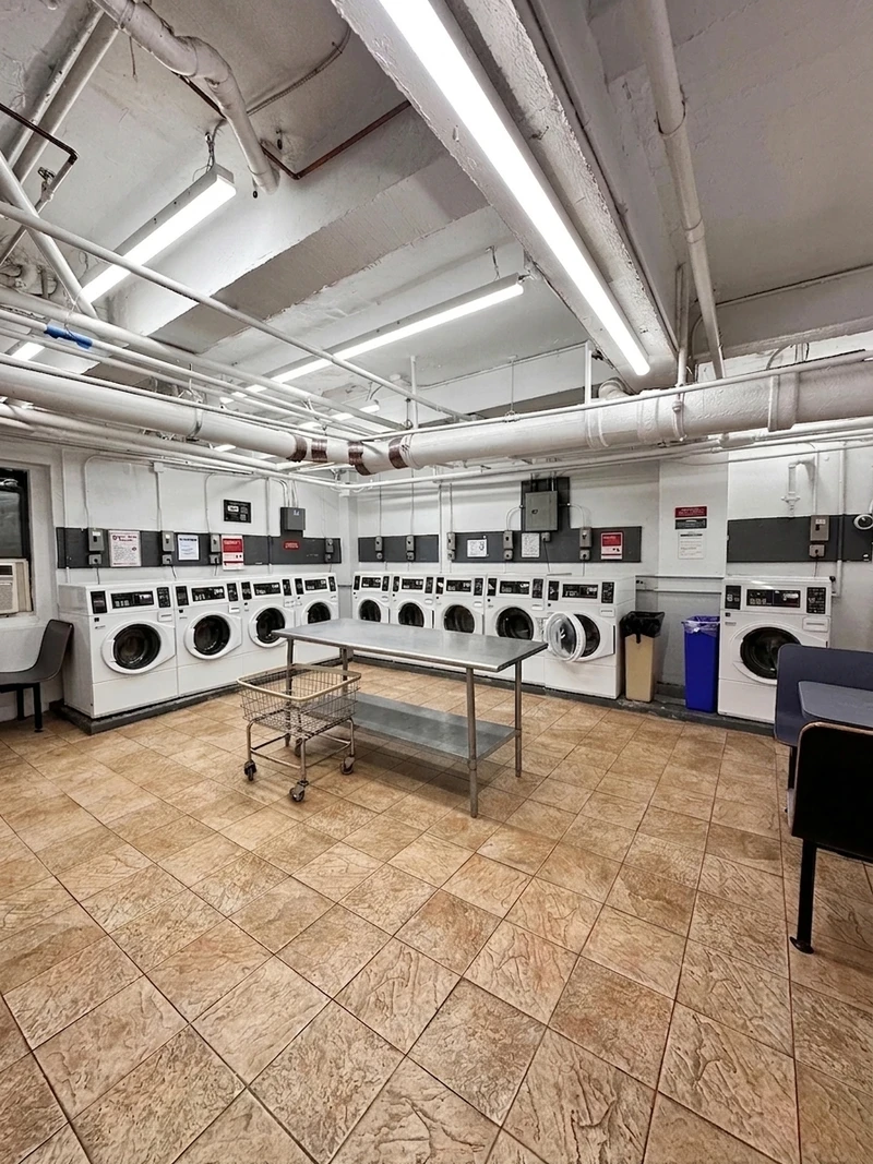 a room in Upper West Side photo 9