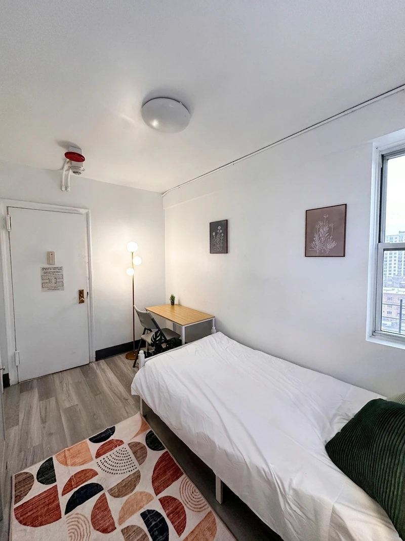 a room in Upper West Side photo 3
