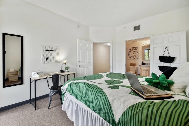 private room in Temple Terrace photo 10