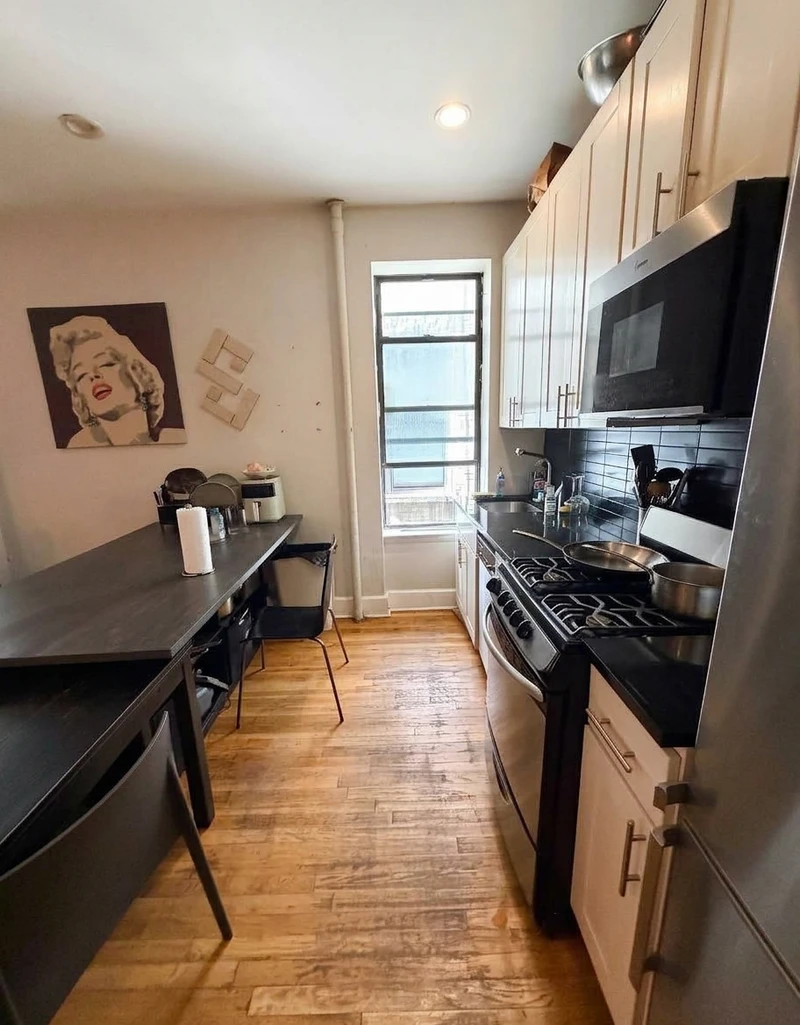 1 bedroom in Harlem photo 4
