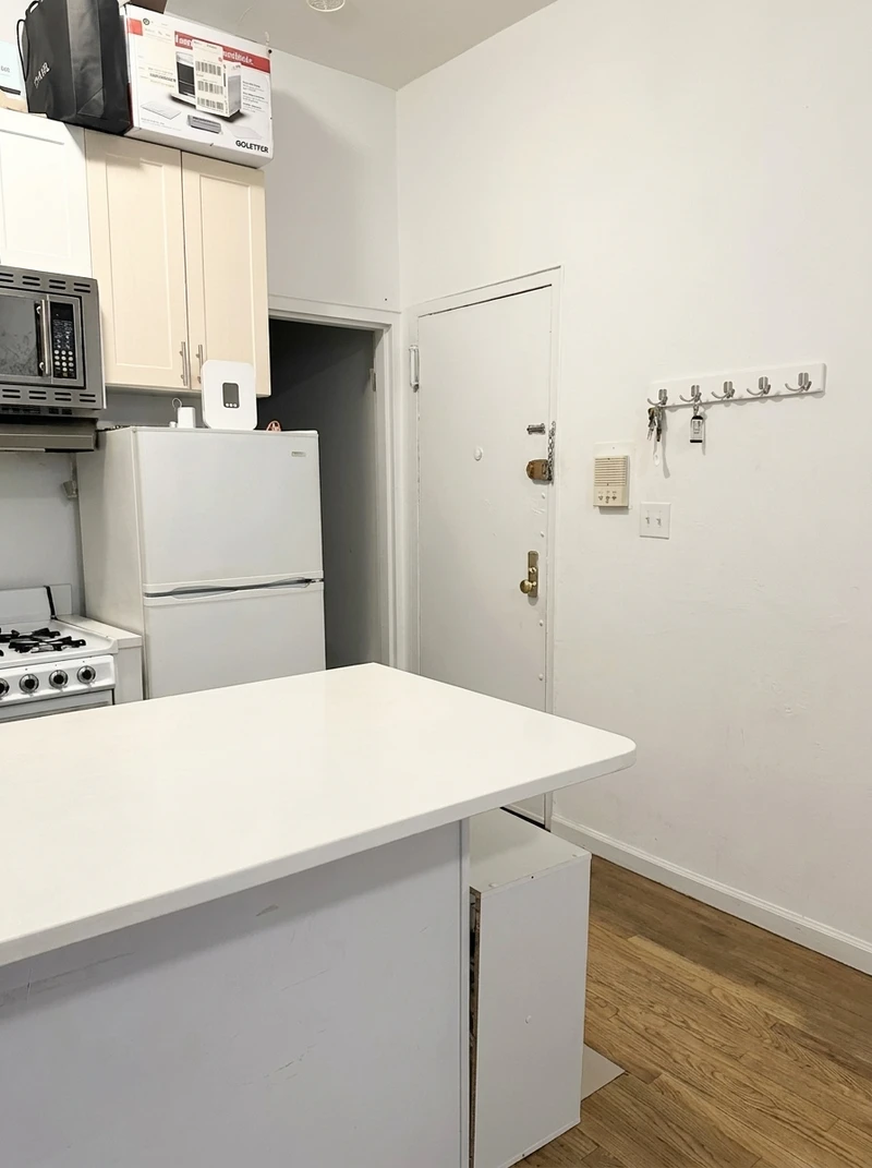 1 bedroom in Upper East Side photo 4