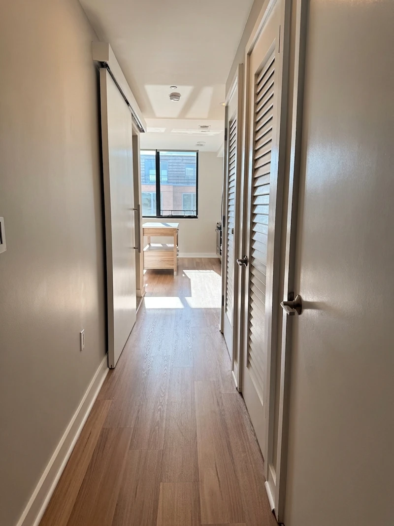 1 bedroom in Northeast Washington photo 11