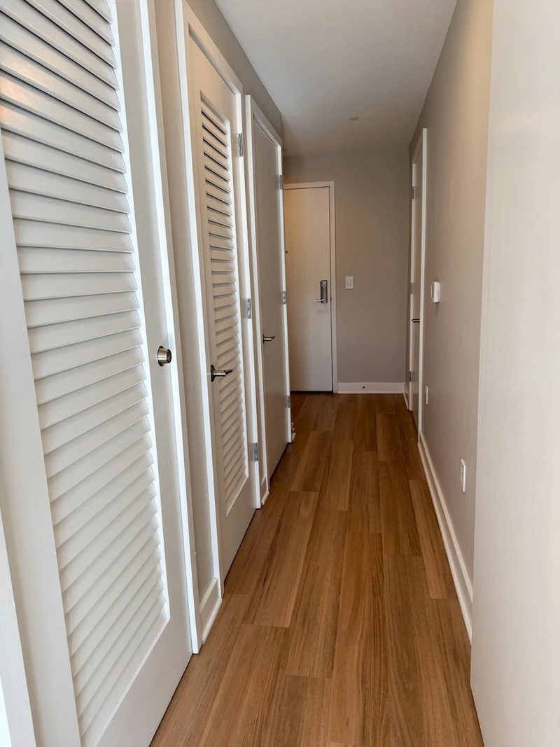 1 bedroom in Northeast Washington photo 5