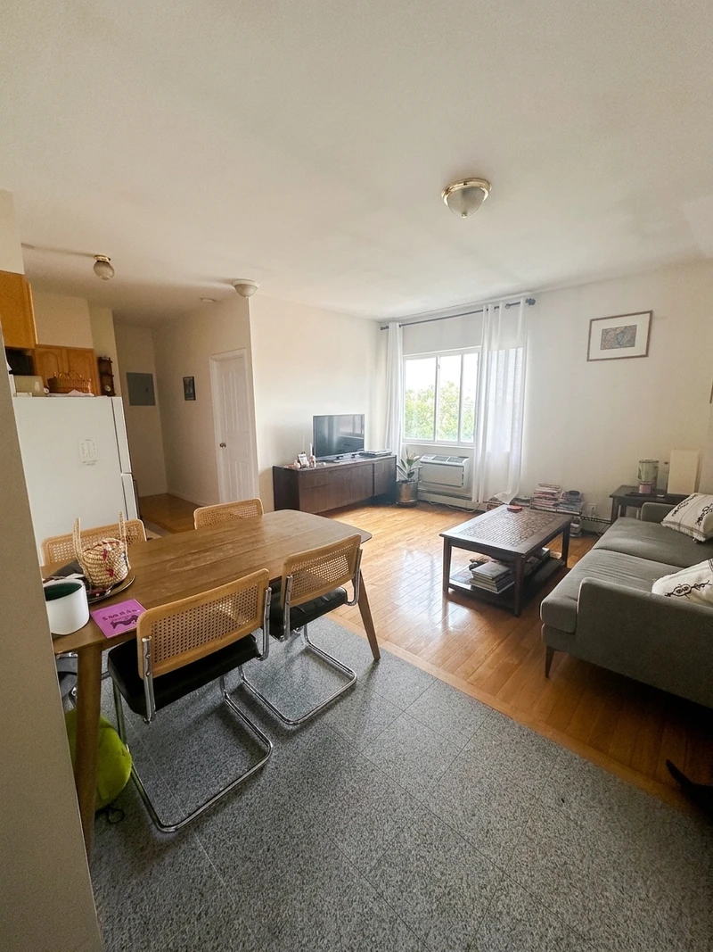 1 bedroom in Williamsburg photo 3