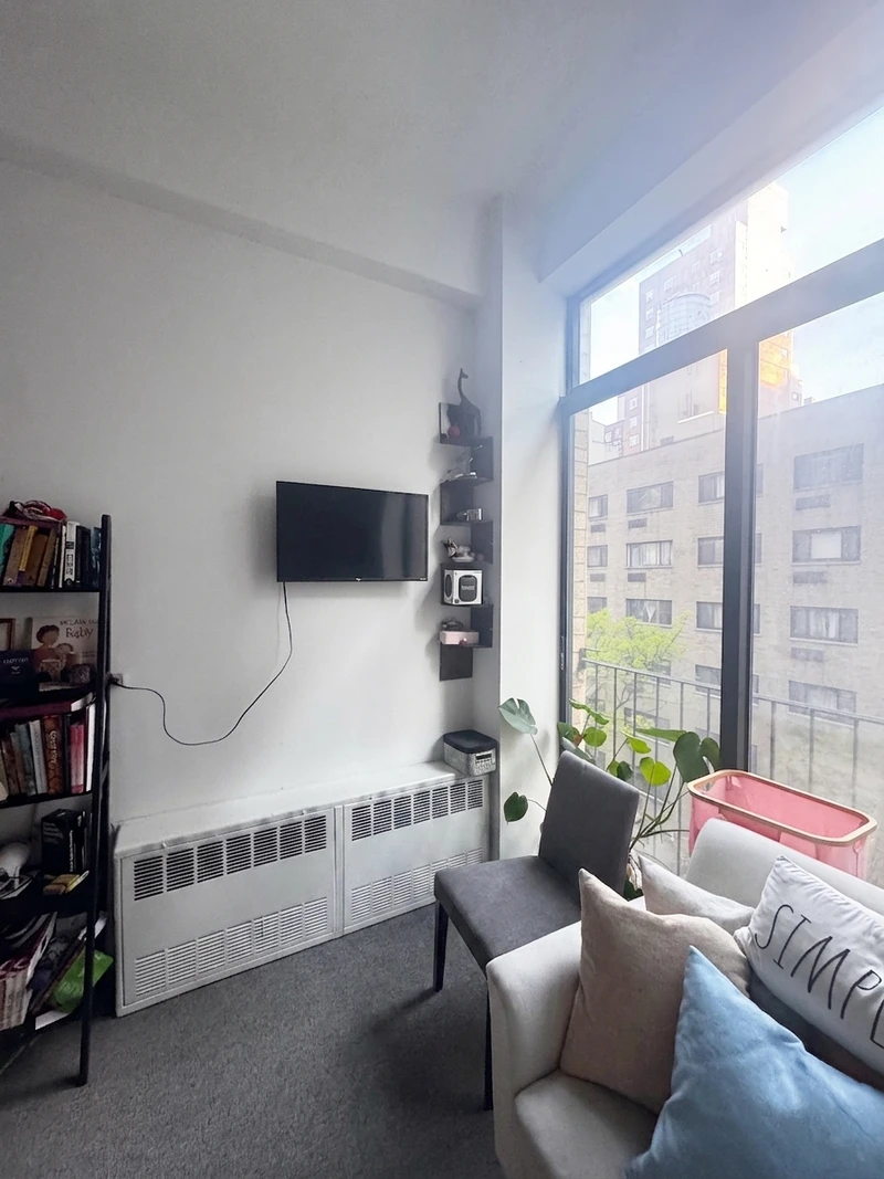 private room in Gramercy photo 8