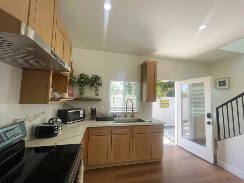 2 bedroom in Bolsa Chica-Heil photo 4