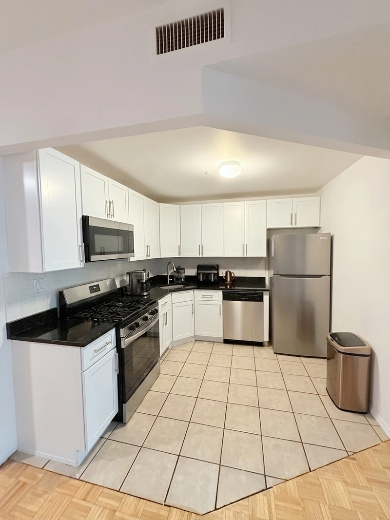 a room in Southside photo 4