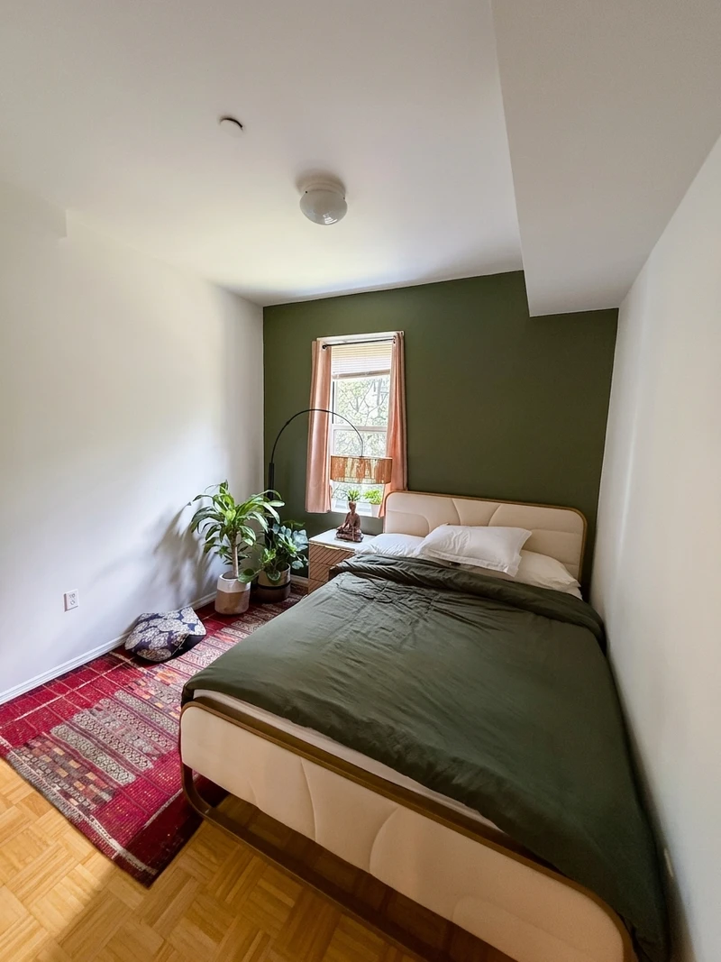 a room in Southside photo 3