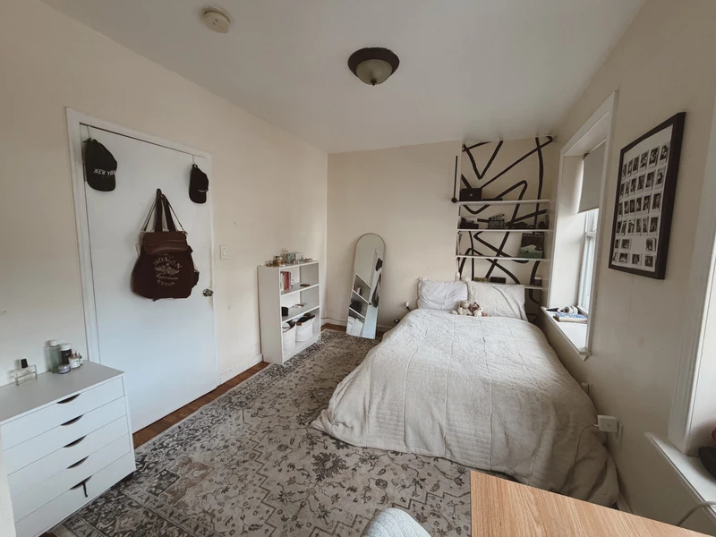 private room in The Heights photo 5