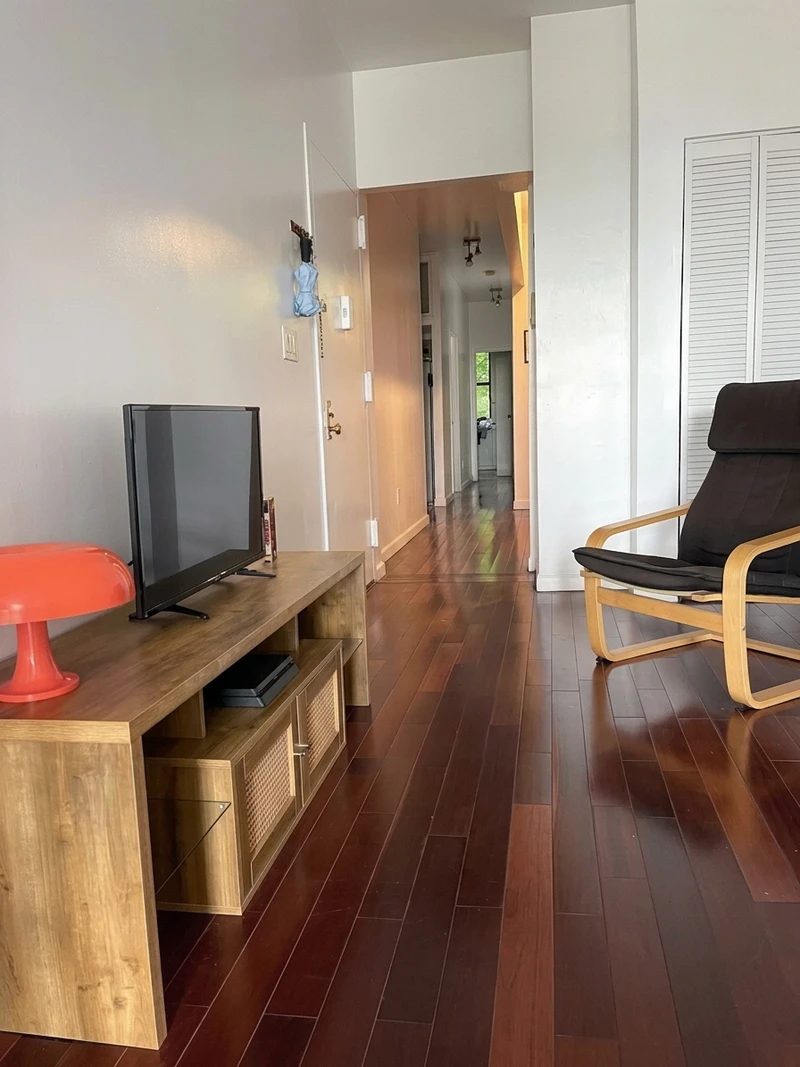 a room in Ocean Hill photo 5