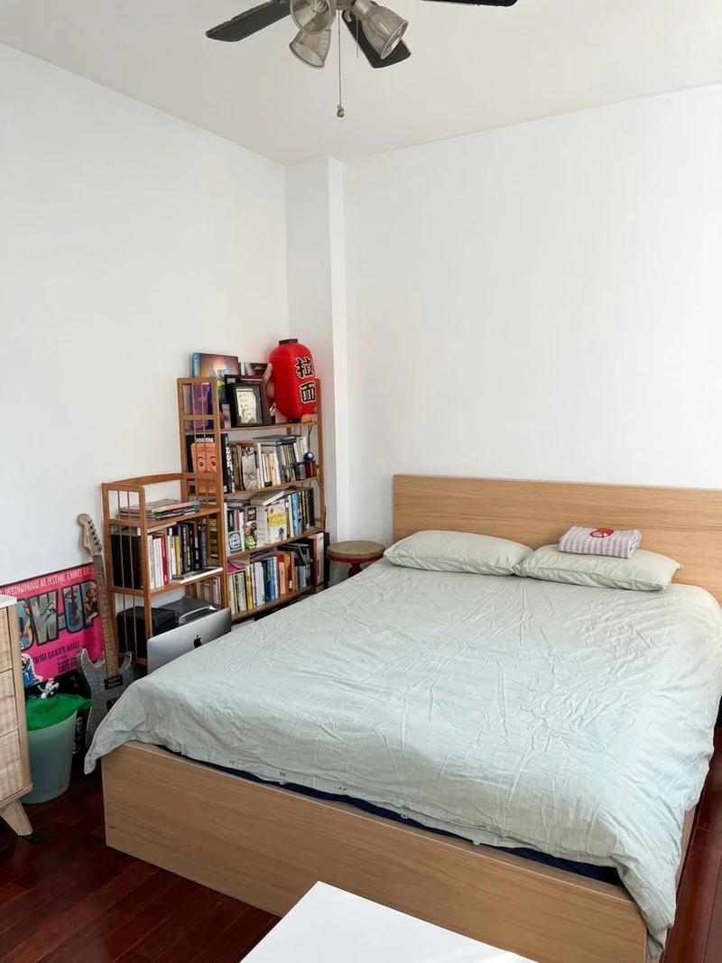 a room in Ocean Hill photo 7