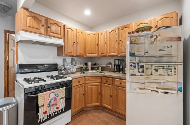2 bedroom in Clinton Hill photo 5