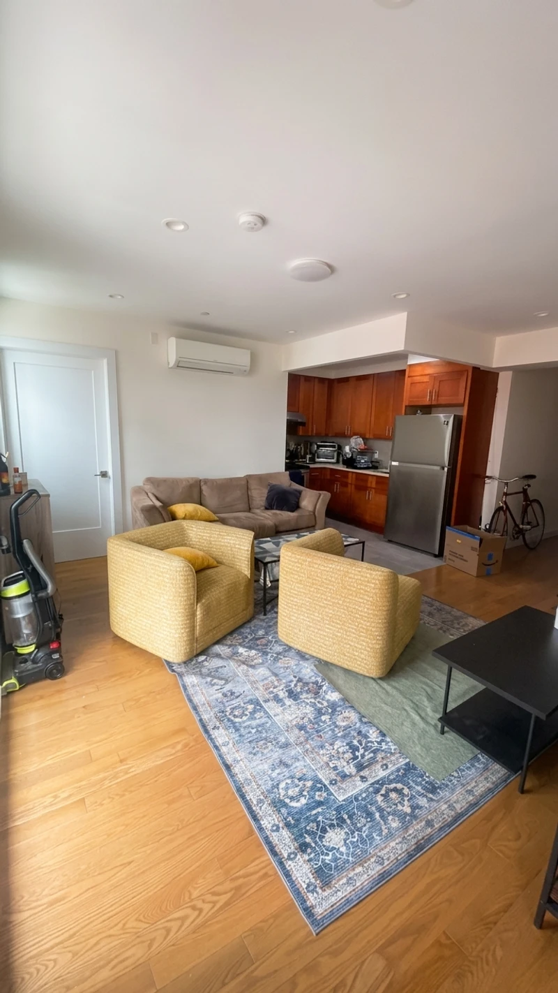 a room in Sunset Park photo 5