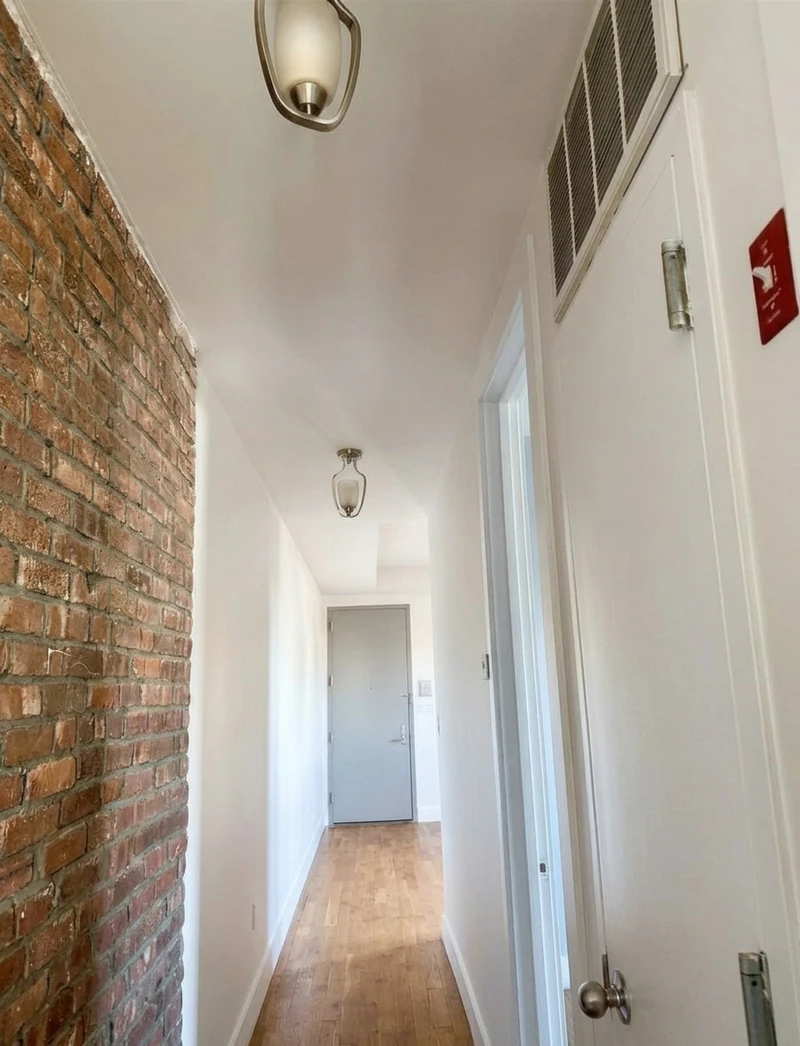 private room in Ocean Hill photo 8