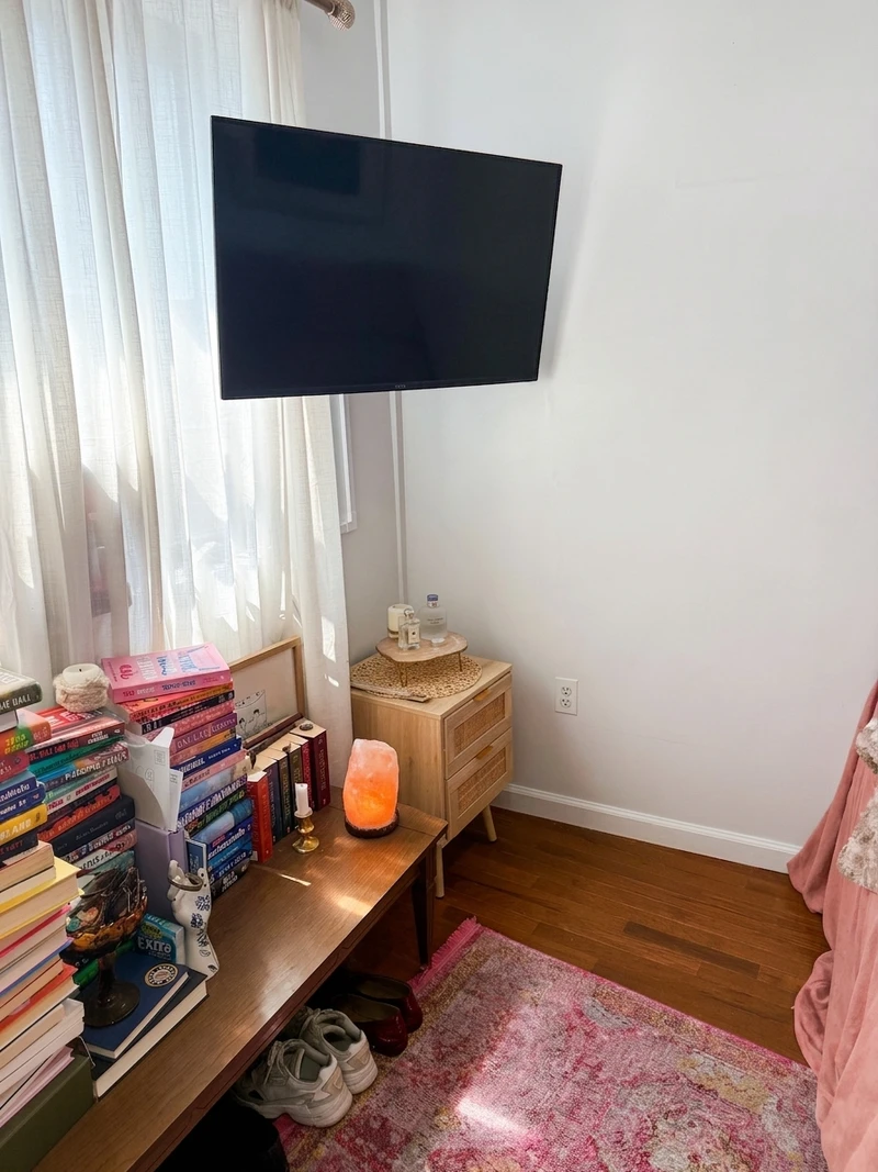 2 bedroom in Bedford-Stuyvesant photo 5