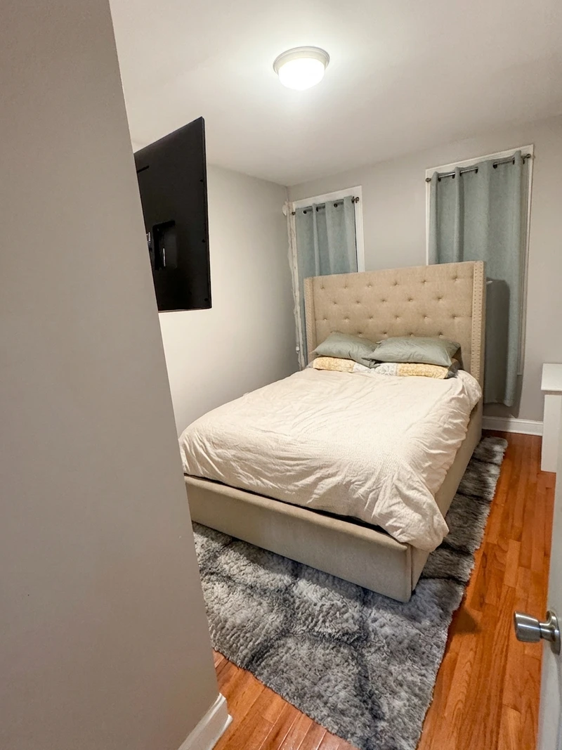 1 bedroom in Canarsie photo 4