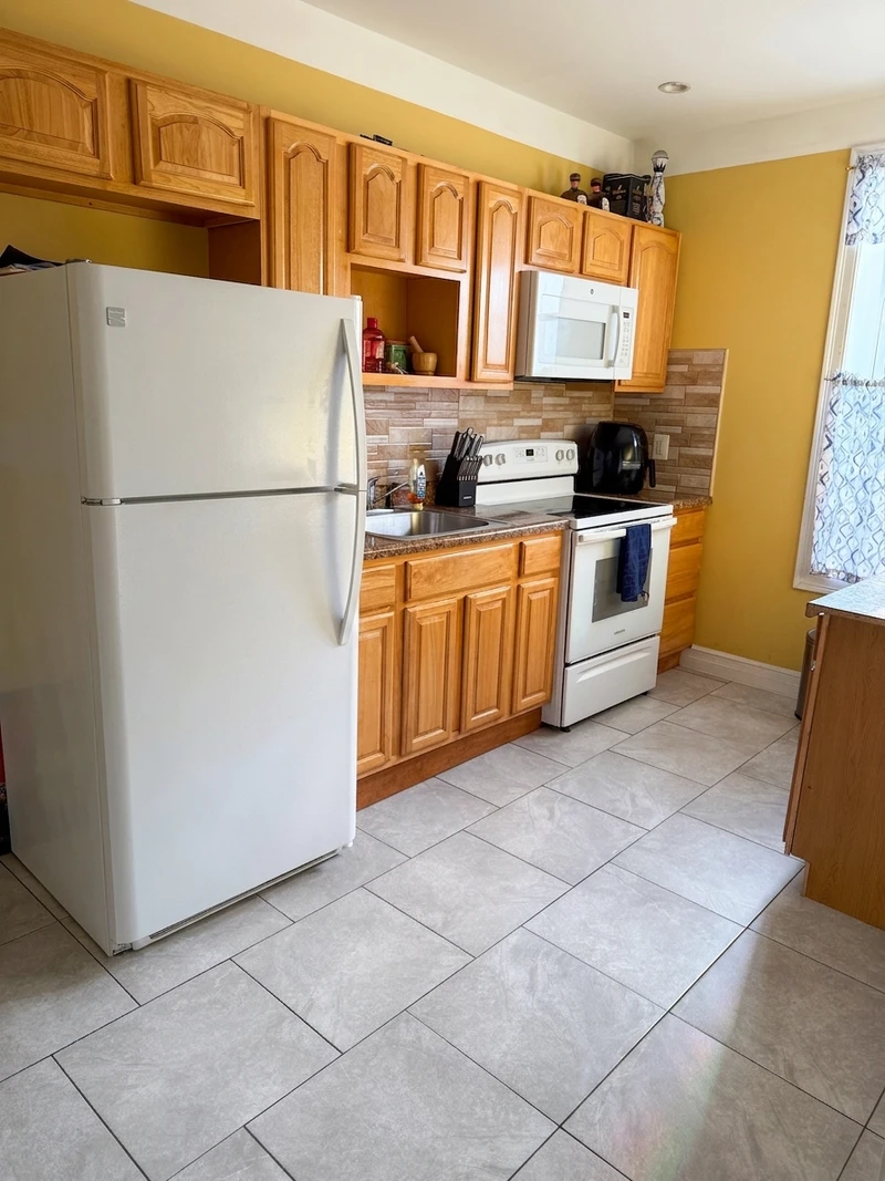 1 bedroom in Canarsie photo 2