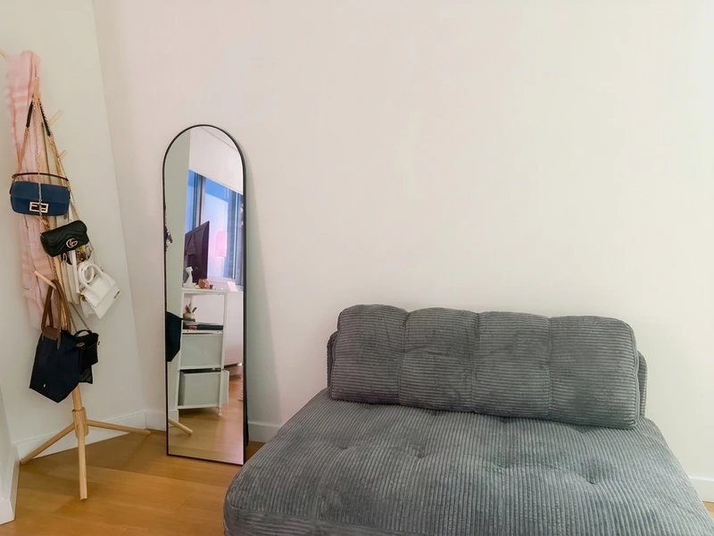 private room in Murray Hill photo 6