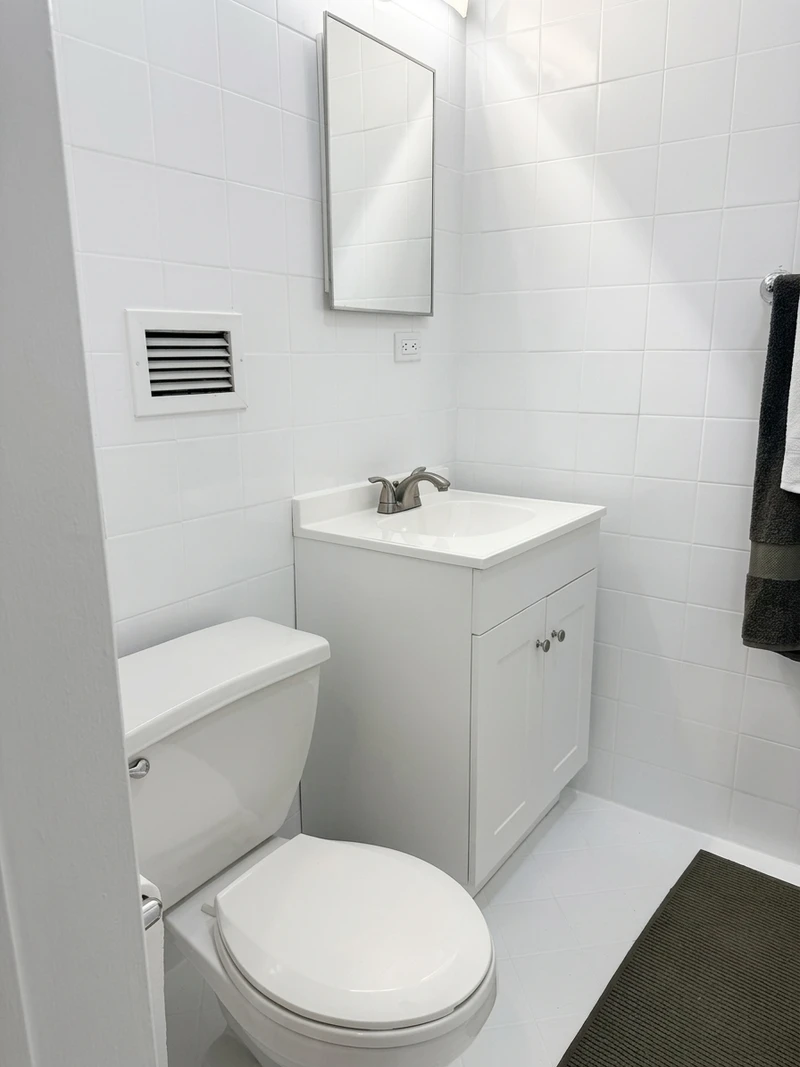 1 bedroom in Garment District photo 2
