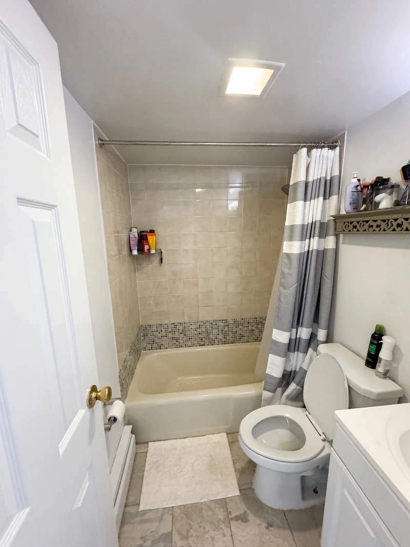1 bedroom in Downtown Jersey City photo 7