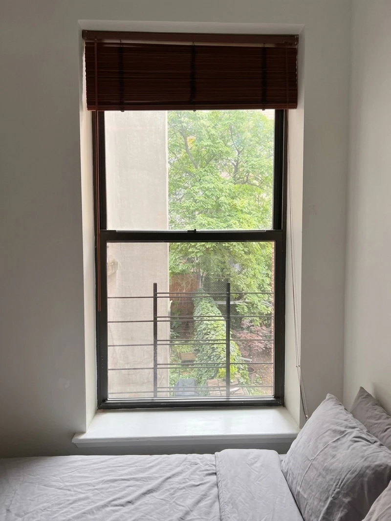 private room in Hamilton Heights photo 4