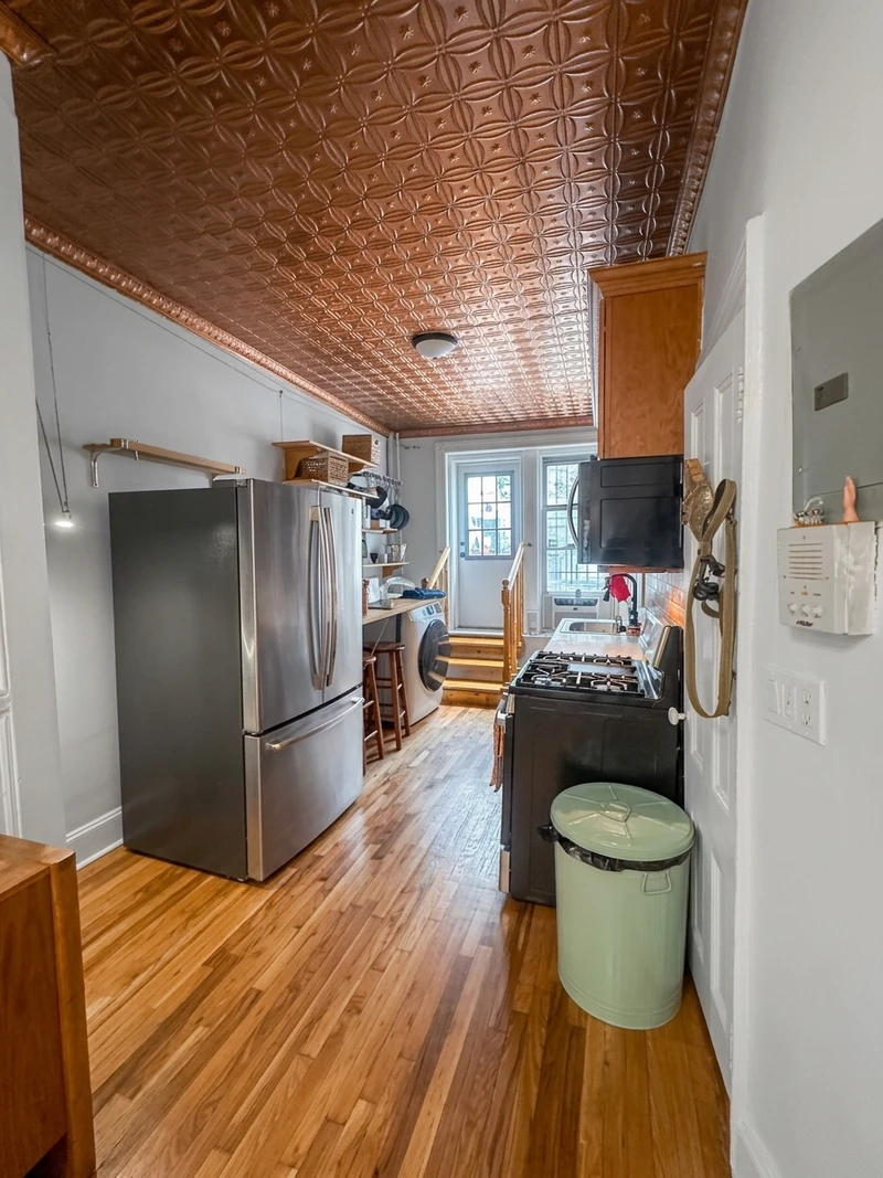 1 bedroom in Park Slope photo 5