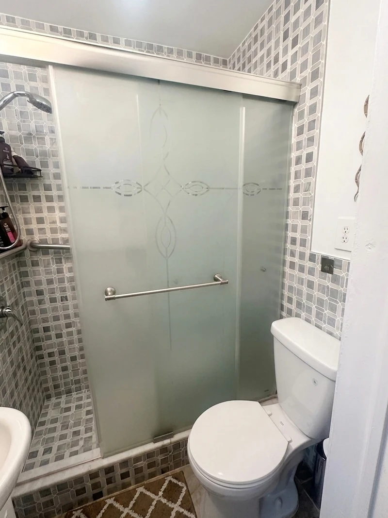 1 bedroom in Park Slope photo 5