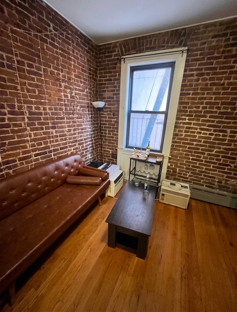 private room in Hamilton Heights photo 9