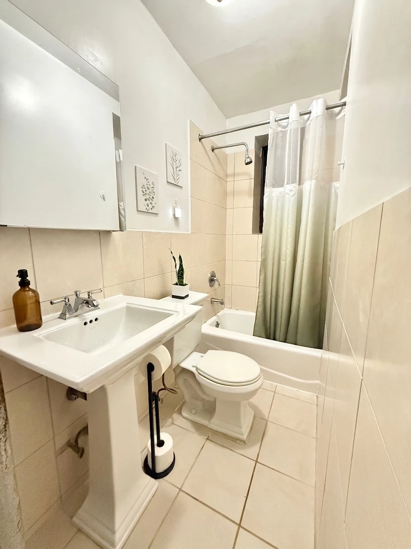 private room in Morningside Heights photo 6