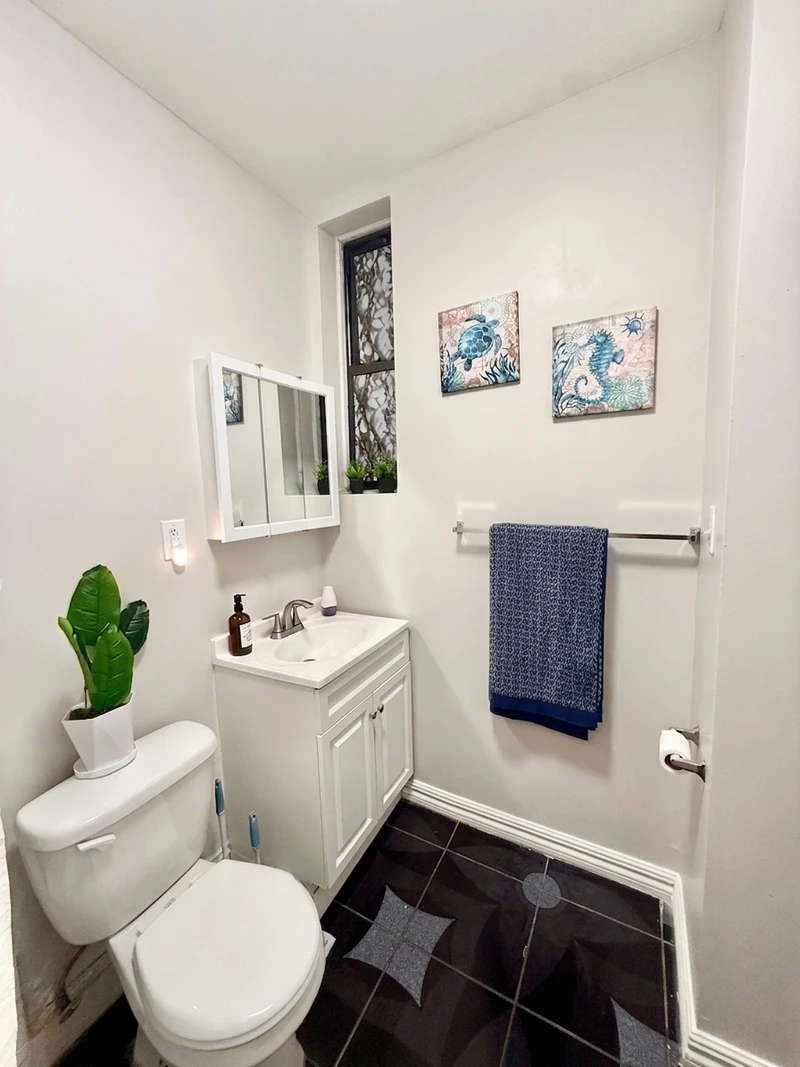 a room in Union City photo 4